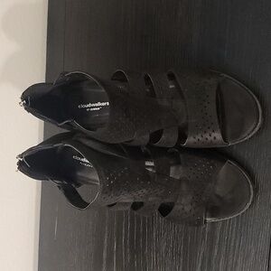 CLOUD WALKERS by AVENUE ROY PERFORATED OPEN TOE ANKLE BOOTS